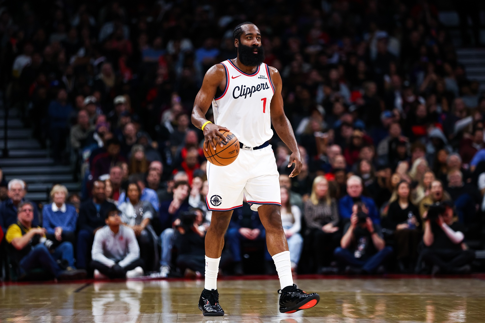 九游体育平台-前CBA球员：快船输在体能 公牛这支球队打得很快&amp;还进了25个3分